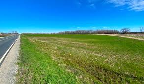 Ignite your feelings with highwire escapades designed for intimate settings