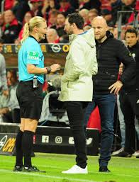 Comes with more reading, activities, quizzes and a listening. Sport Aus Mainz Arger Mit Bibi Ein 65 Geburtstag Und Ein Tordebut