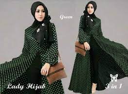 Bukalapak) gamis dengan warna teracotta yang memiliki dominasi warna earthy tone ini sangatlah elegan untuk dikenakan di keseharian. Model Baju Hijab Modis Dan Modern Paling Terbaru 2017 Bj9109