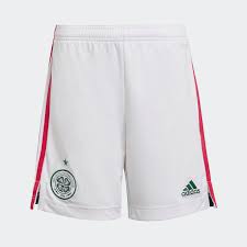 Tops, shorts and socks available in sizes for all the family. Adidas Celtic Fc 21 22 Third Shorts White Adidas Deutschland