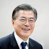 문재인 대통령은 10일 장관급인 군사망사고진상규명위원회 위원장에 송기춘 전북대 법학전문대학원 교수를 내정하는 등 장·차관급 인사를 단행했다. 1
