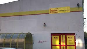 Being nothing more than what is specified: Russen Aldi Kommt Alter Kondi Markt Im Sudpark Wird Mere Du Bist Halle