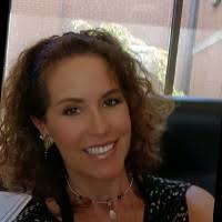 Lorie Decker's Instagram, Twitter & Facebook