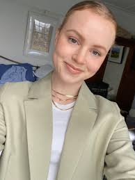 As my University career is coming to an end, it's time for something new.