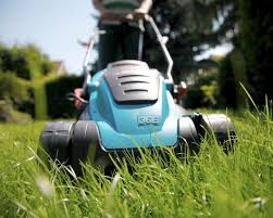 Wir führen ausschließlich geräte von namhaften herstellern, welche für hohe qualität und zuverlässigkeit bekannt sind. Rasenmaher Test Ubersicht Und Kaufberatung Mein Schoner Garten