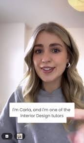 Simone Haley's Instagram, Twitter & Facebook