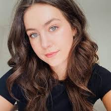 Alicia Ruffin's Instagram, Twitter & Facebook