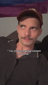 I was always chronically online 😅 , #youtube #tiktok #instagram  #socialmedia #gay #lgbt #gaylgbt #edit #flashback