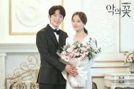 Jul 02, 2014 · louis is a centuries old vampire who appears to be a teenager. K Drama Faves Flower Of Evil Animetric S World