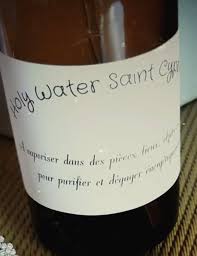 L'eau en bouteille est un plus pour la santé. L Eau Benite Purification Et Degagement Energetique Lapidibus Shop Com