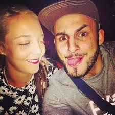 Tom Gillespie (@TomGillespie94)