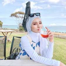 Momen penyanyi dangdut cantik marah saat sedang di sawer. Cewek Berhijab Cantik Selfie Di Tempat Wisata Tjeirqwxxk2wbm 64 Daftar Objek Wisata Beserta Gambar Dan Happy House