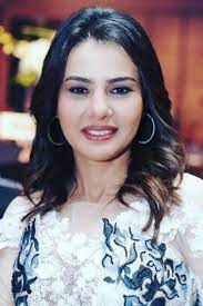 واعتبرت دينا فؤاد شخصية زينة التي قدمتها في مسلسل عيون القلب هي أحب الشخصيات إليها، لأنها من الشخصيات المركّبة التي يصعب تمثيلها، رغم كرهها لها وهي تقرأ السيناريو. Ø¨Ø¹Ø¯ ØªØ£Ù„Ù‚Ù‡Ø§ ÙÙŠ Ù…Ø³Ù„Ø³Ù„ Ø¬Ù…Ø§Ù„ Ø§Ù„Ø­Ø±ÙŠÙ… Ø¯ÙŠÙ†Ø§ ÙØ¤Ø§Ø¯ ØªØªØµØ¯Ø± ØªØ±ÙŠÙ†Ø¯ ØªÙˆÙŠØªØ± Ø§Ø®Ø¨Ø§Ø±Ù†Ø§ Ø³ÙˆØ§