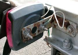 The main reason for nearly all trailer wiring problems. Trailer Lights Troubleshooting Why Trailer Lights Are Not Working