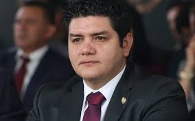 Antonio Madriz acusa al DIF estatal de tráfico de menores