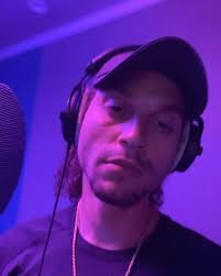 Back in the lab again 👨🏽‍🔬, “Grateful” out tomorrow 🙌🏽