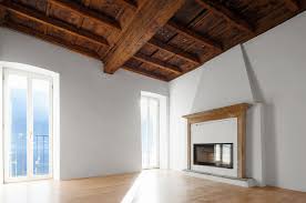 I nostri esperti intervengono in questa pagina trovate alcuni dei lavori di restauro operati sui soffitti in legno da parte dei nostri. Sabbiatura Travi E Soffitti In Legno Facciate In Pietra Centomo