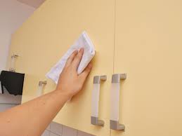 How Do I Clean My Kitchen Cabinets Kitchen Ideas In 2020 Painting Laminate Cabinets Painting Laminate Laminate Kitchen Cabinets