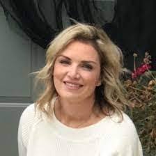 Heather Wirt's Instagram, Twitter & Facebook