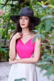 Hoa hậu nguyễn thu thủy sinh năm 1976 tại hà nội. Jieta9brzaxqm