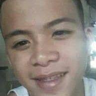 ABES Kunwari iihi pero ppnta lng ng canteen