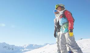 Moritz decreeds several dozen kilometres of skiing slopes in versatile difficulties. Schneesport Bivio