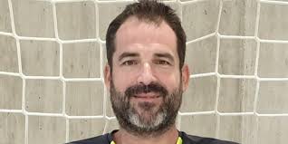 Handball : « Le métier d'entraîneur, c'est comme un jeu d'échecs », assure  le Rochelais Yohann Ploquin