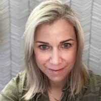 Tracy Lyon's Instagram, Twitter & Facebook