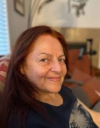 Debbie Hardacre's Instagram, Twitter & Facebook