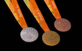 Durante le premiazioni delle paralimpiadi, alcuni atleti si sono comportati in modo il motivo è che per la prima volta nella storia delle paralimpiadi le medaglie contengono delle palline di metallo che le. Paralimpiadi Rio 2016 Medagliere Sport Per Voi
