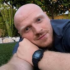 Joshua Radosavlevici (@joshrado765)