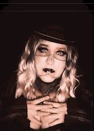 Leeni Mac Thomas GIF