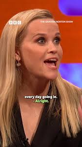 #ReeseWitherspoon is not Legally Blonde ⚖️👱‍♀️ #grahamnorton  #thegrahamnortonshow