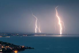 This edition published in 1869 by l. Gare Aux Orages