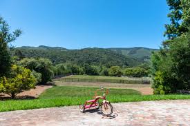 Carmel by the sea is ideally located at 177 old burleigh road in broadbeach and is directly opposite the iconic golden sands of the gold coast's favourite beach. 8990 West Carmel Valley Road Carmel Valley Ca 93923 Compass