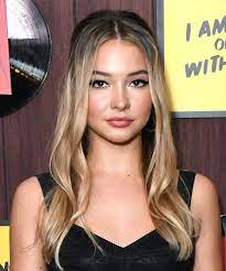 6inch.(1.68 m) while her body weighs around 59kg(130 lbs). Madelyn Cline Long Straight Blonde And Dark Brunette Two Tone Hairstyle With Layered Bangs