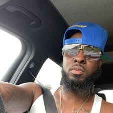 OMARION GOT BREAST 😭😭😭😭😭