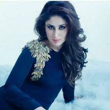 Kareena Kapoor With Tousled Wavy Strands Bollywood Hairstyles Kareena Kapoor Hairstyles The Most Beautiful Girl
