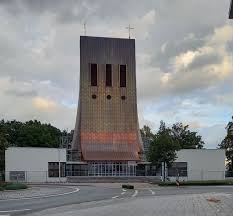 Abends ist es in espelkamp teils wolkig und teils heiter und die temperaturen liegen zwischen 20 und 26 grad. Thomaskirche