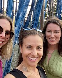 Wendy Friedman (@thedarkerhorse) • Instagram photos and videos