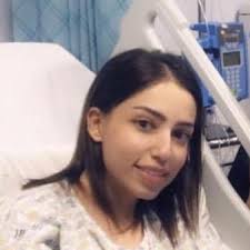 أعلن والد الفنانة والإعلامية البحرينية الشابة صابرين أحمد بورشيد ، عن وفاة ابنته في المستشفى الذي تعالج به في مدينة اسطنبول التركية بعد معاناتها مع المرض، وقال والد صابرين، إنها تعرضت لانتكاسة أثناء تلقيها العلاج في تركيا ألزمتها الدخول للعناية. ÙˆÙØ§Ø© Ø§Ù„ÙÙ†Ø§Ù†Ø© ÙˆØ§Ù„Ø¥Ø¹Ù„Ø§Ù…ÙŠØ© ØµØ§Ø¨Ø±ÙŠÙ† Ø¨ÙˆØ±Ø´ÙŠØ¯ Ø¹Ù† Ø¹Ù…Ø± ÙŠÙ†Ø§Ù‡Ø² 34 Ø¹Ø§Ù…Ø§ ØµØ­ÙŠÙØ© Ø®Ø¨Ø± Ø¹Ø§Ø¬Ù„