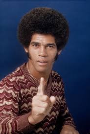 Karate Champion And Actor Jim Kelly Poses For A Portrait For Right Jim Kelly Black Actors Poses