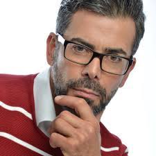 Rui filipe alves oliveira is a portuguese cyclist, who currently rides for uci worldteam uae team emirates. Rui Oliveira Ubersetzer Dolmetscher Ich Bin Freiberuflerin Xing