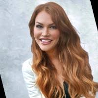 Meg Erickson's Instagram, Twitter & Facebook