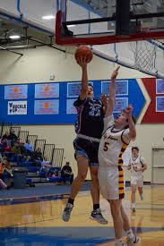 Chiefs fall one basket short against Wright