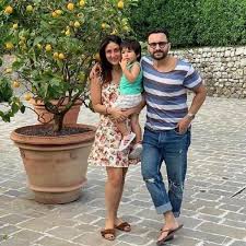 We did not find results for: Kareena Kapoor And Saif Ali Khan The Photographs Come Up In Front Of The Son Tymur With Tuscany Justnewsly