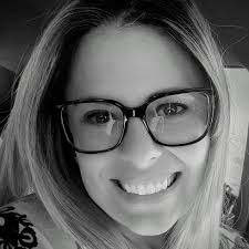 Hi I'm Josie. I'm new here. My mommy is a dental hygienist ❤️