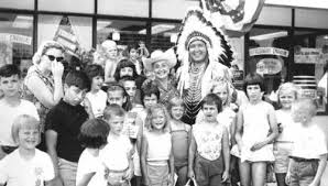 Sally Starr Chief Halftown 1960 Childhood Images Childhood Tv Shows Kids Tv Shows