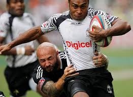 Fiji S Benito Masilevu Right Is Tackled By D J Forbes Of New Zealand During The Semifinal Match Of The Hong Kong Sevens Rug Rugby Girls Rugby Men Rugby League