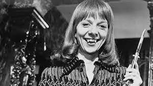 Carol Ohm's Instagram, Twitter & Facebook